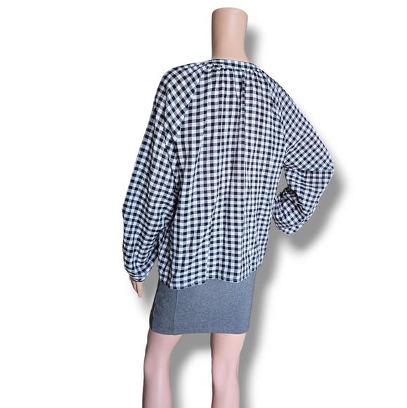 GAP Women's Navy Blue/ White Gingham Ruched Sleeve Blouse - Picture 7 of 16